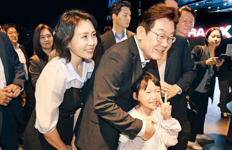 방미 앞둔 李, 기업인들 만난다…"對美 투자 논의"