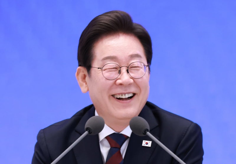 李 <b>대통령</b>, '케데헌' <b>감독</b>·<b>트와이스</b> 만난다…무슨 일?