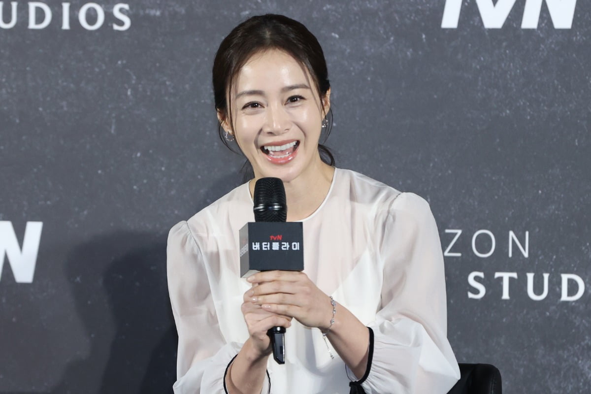'<b>버터플라이</b>' <b>김태희</b> "남편 비 응원 덕분에 출연"
