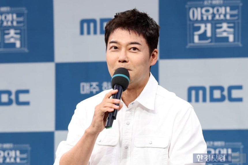 방송인 전현무. 사진=한경DB