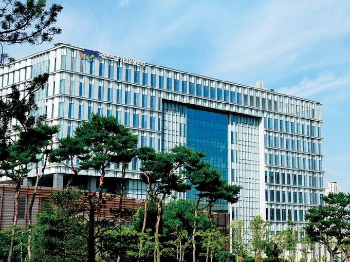 국민연금 기금운용본부 전경. 한경DB