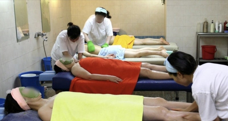<b>외국인</b>들이 한국식 때밀이에 꽂힌 이유, 이것 때문이었어?