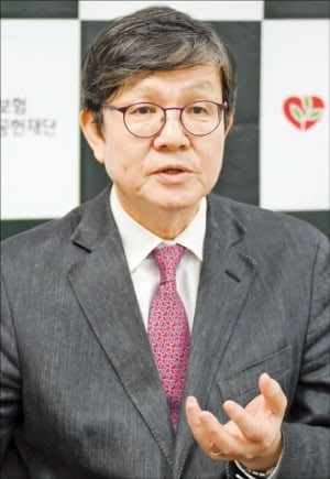 1만명 구한 '생명의전화'…"한강 이어 이제는 도심으로"