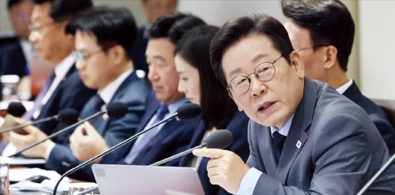 李 "공정경쟁 있어야 경제파이 커져…勞측 자제해야"