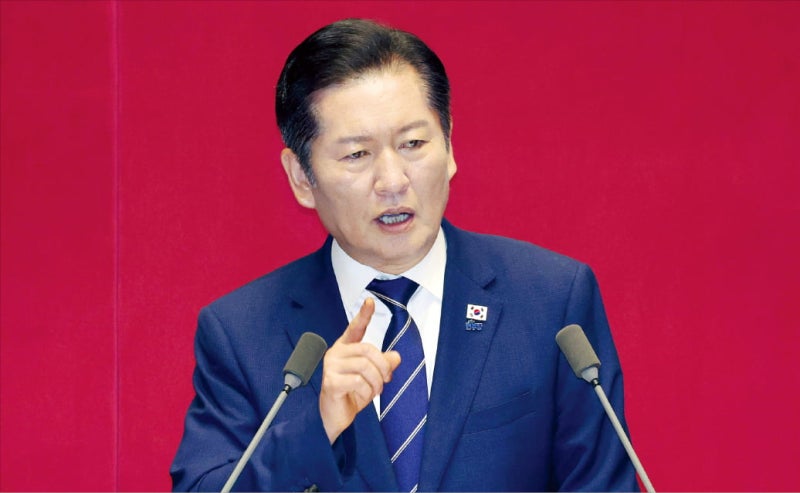 장동혁과 악수한 다음날…정청래 "국힘, 내란 단절 못하면 해산 대상"