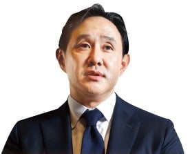 최윤범 "적대적 M&A 극복해 100년 기업 될 것"