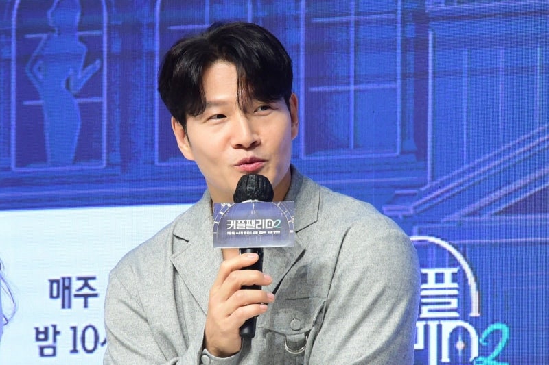 "피로감 드려 죄송"…<b>김종국</b>, '철통 보안' <b>결혼식</b> 사과