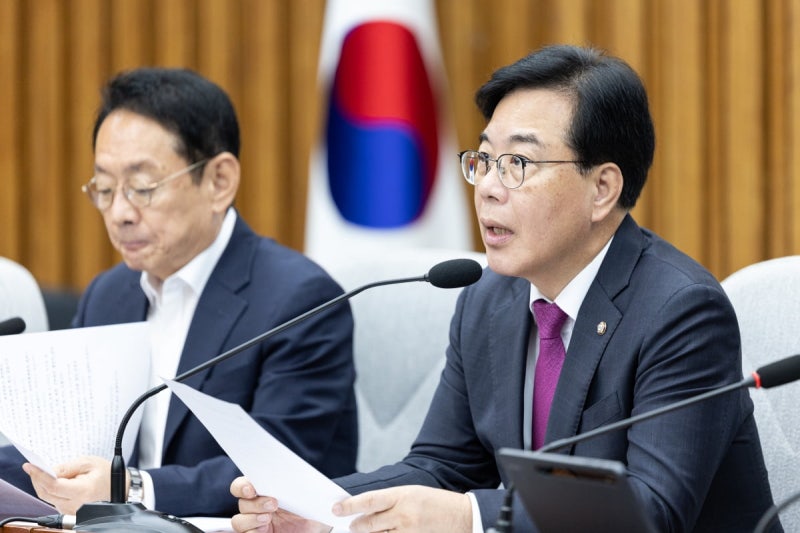 송언석 "與 <b>사법</b>부 <b>장악</b> 시도에 <b>대통령</b> 가담…상상 못 할 일"