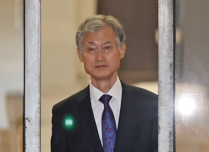 [속보] <b>조희대</b> "李 대통령 사건 관련 외부 인사 <b>논의</b>·만남 전혀 없다"