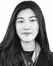 [이소연의 시적인 순간] 그땐 참 중요한 세계