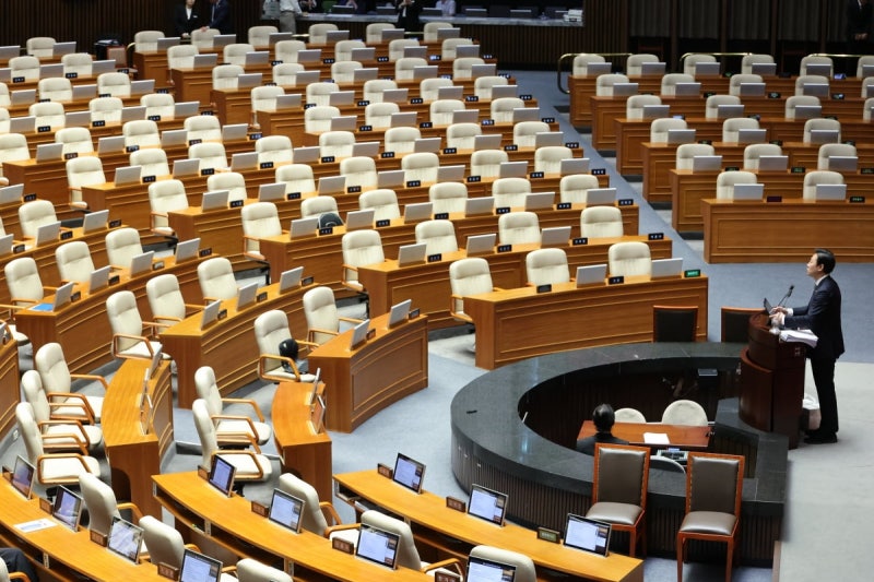 與, <b>정부조직법</b> 강행에…국힘, <b>필리버스터</b> 돌입