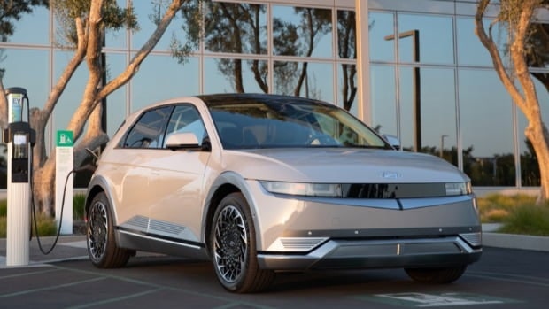 차값 '1300만원' 전격 인하…현대차 '승부수' 던진 까닭은