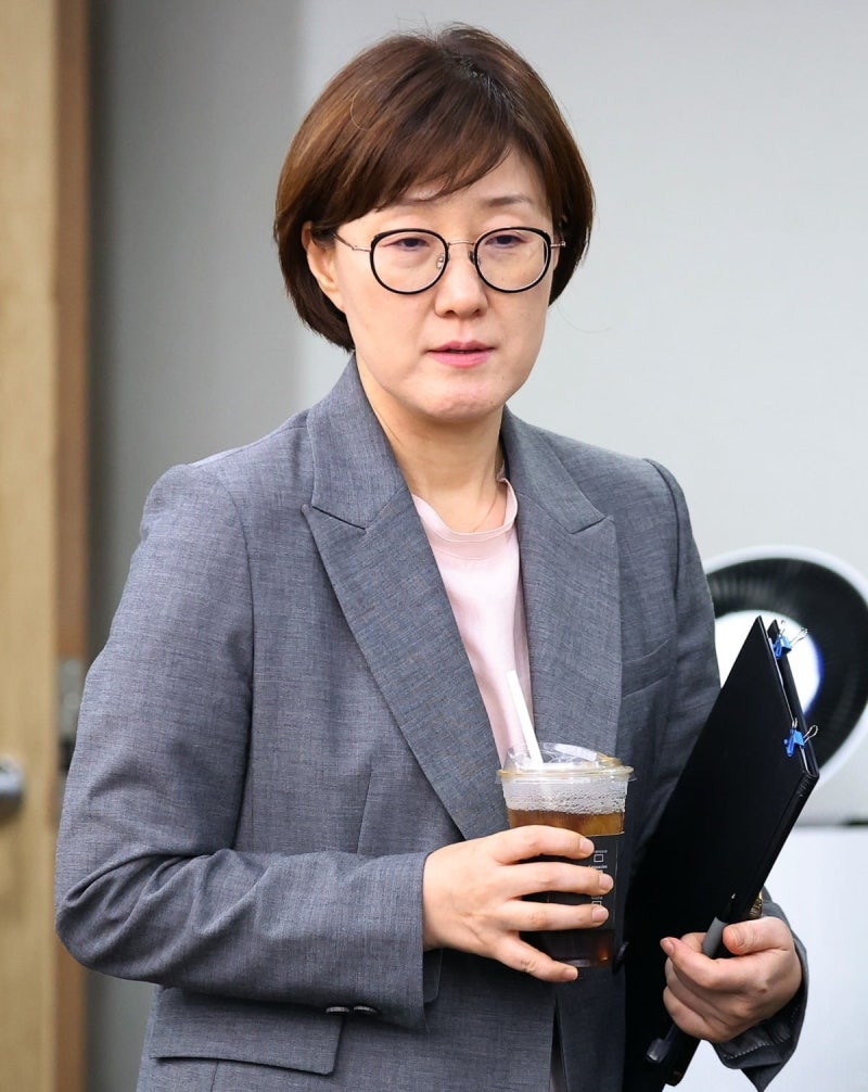"<b>김현지</b> 정보 비공개는 <b>직권남용</b>" 시민단체, 경찰에 <b>고발</b>