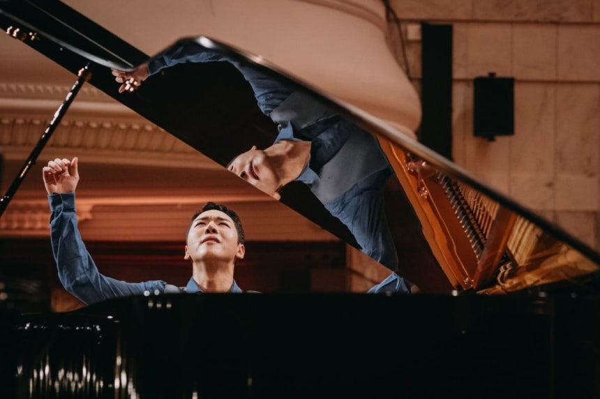 Pianist Lee Hyo performing on stage during the 2nd round of the 19th International Chopin Piano Competition. Photo courtesy of the Chopin Competition Committee.