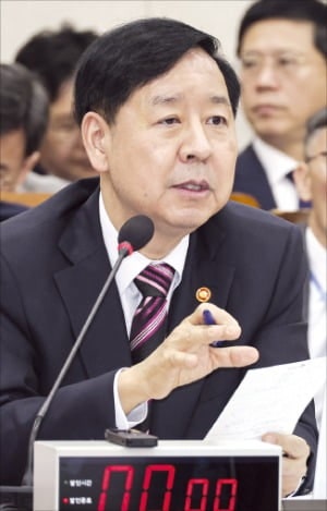 '1년짜리 재정준칙'으론 한계…구윤철, 새 틀 검토 시사