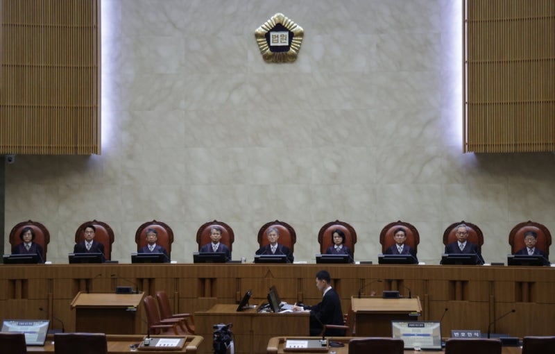 野 "베네수엘라, <b>대법관 증원</b> 뒤 무너져"…與 <b>사법개혁안</b>에 분노