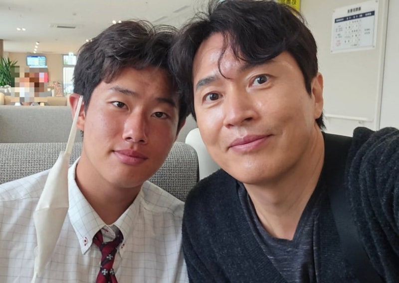 '복수국적' <b>김정민 아들</b>, U-17 <b>월드컵</b> 일장기 달고 뛴다