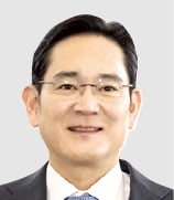 '엔비디아-삼성 AI동맹' 맺을까…韓기업인, 러트닉과 29일 만찬 [APEC 2025]