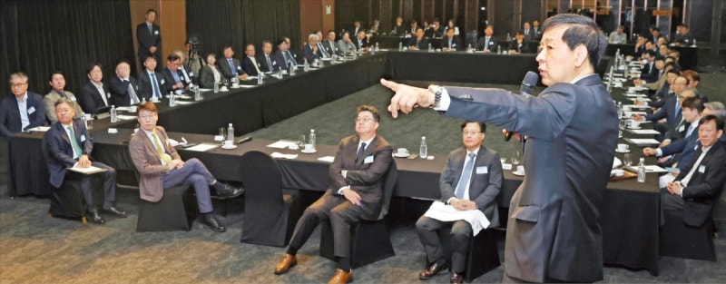 "초혁신 기술 2~3개만 성공해도 연금개혁·저출생 해결 가능"