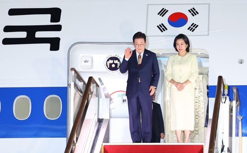 [속보] 李 대통령 <b>경주</b> 도착…<b>APEC 정상</b>회의 준비 매진