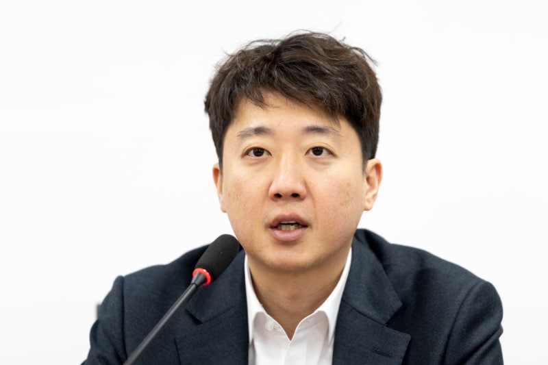 <b>이준석</b>, 한미 <b>관세협상</b> 타결에 찬사…"최선 가까운 결과"