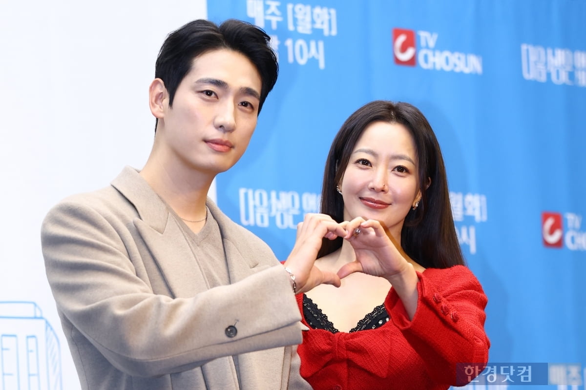 '다음 생은 없으니까' 윤박 "<b>김희선</b>과 로맨스 보단 전우애"