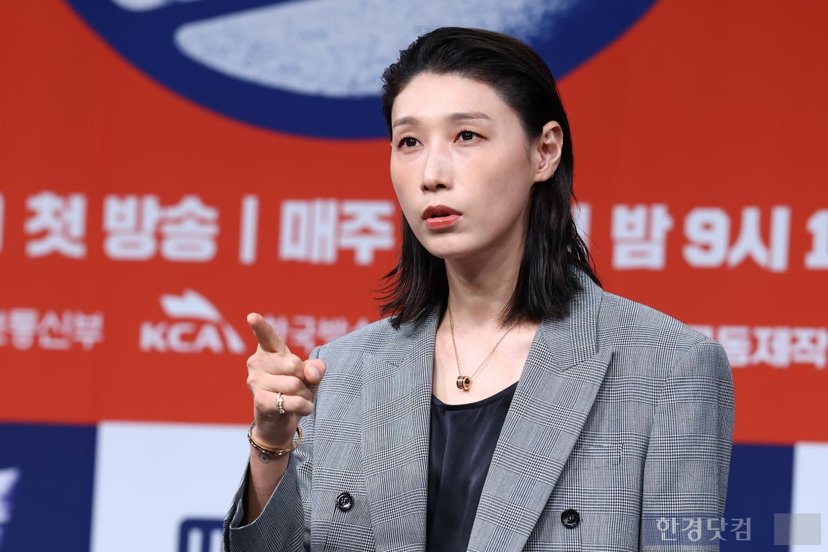 <b>김연경</b>, '7전 5승 2패' <b>신인감독</b> 활약 소감 "쉽지 않았지만…"