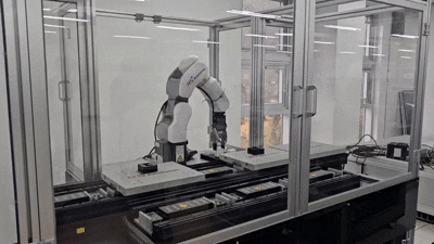 알에스오토메이션의 드라이브가 장착된 로봇이 가동하고 있는 모습./사진=진영기 한경닷컴 기자