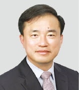 방미통위 초대 위원장에 김종철 연세대 교수 지명