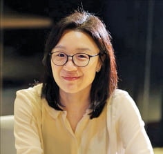 [오늘의 arte] 예술인 QUIZ : 한국 영화계의 가장 따뜻한 렌즈