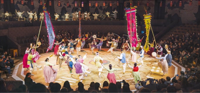 현대판 마당놀이의 정�수 '홍길동이 온다'