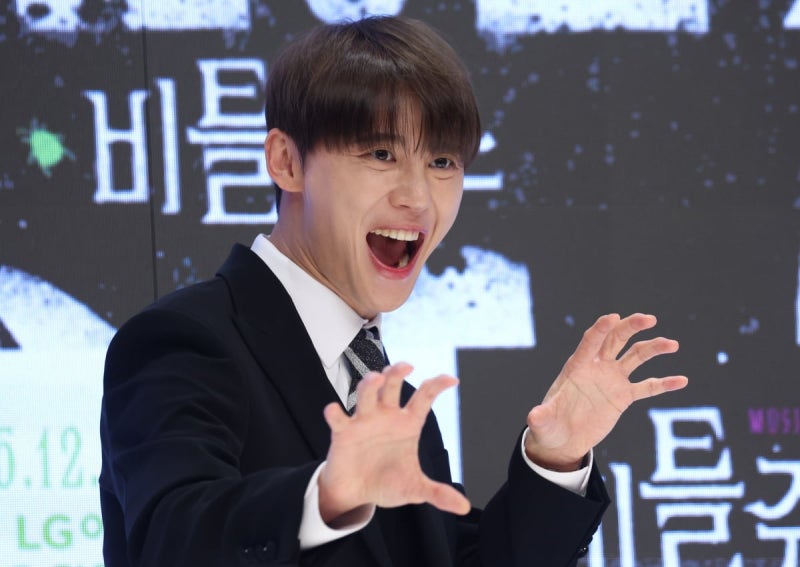 <b>김준수</b> "더 매콤해진 '<b>비틀쥬스</b>'...15년 경력에 이런 뮤지컬은 처음"