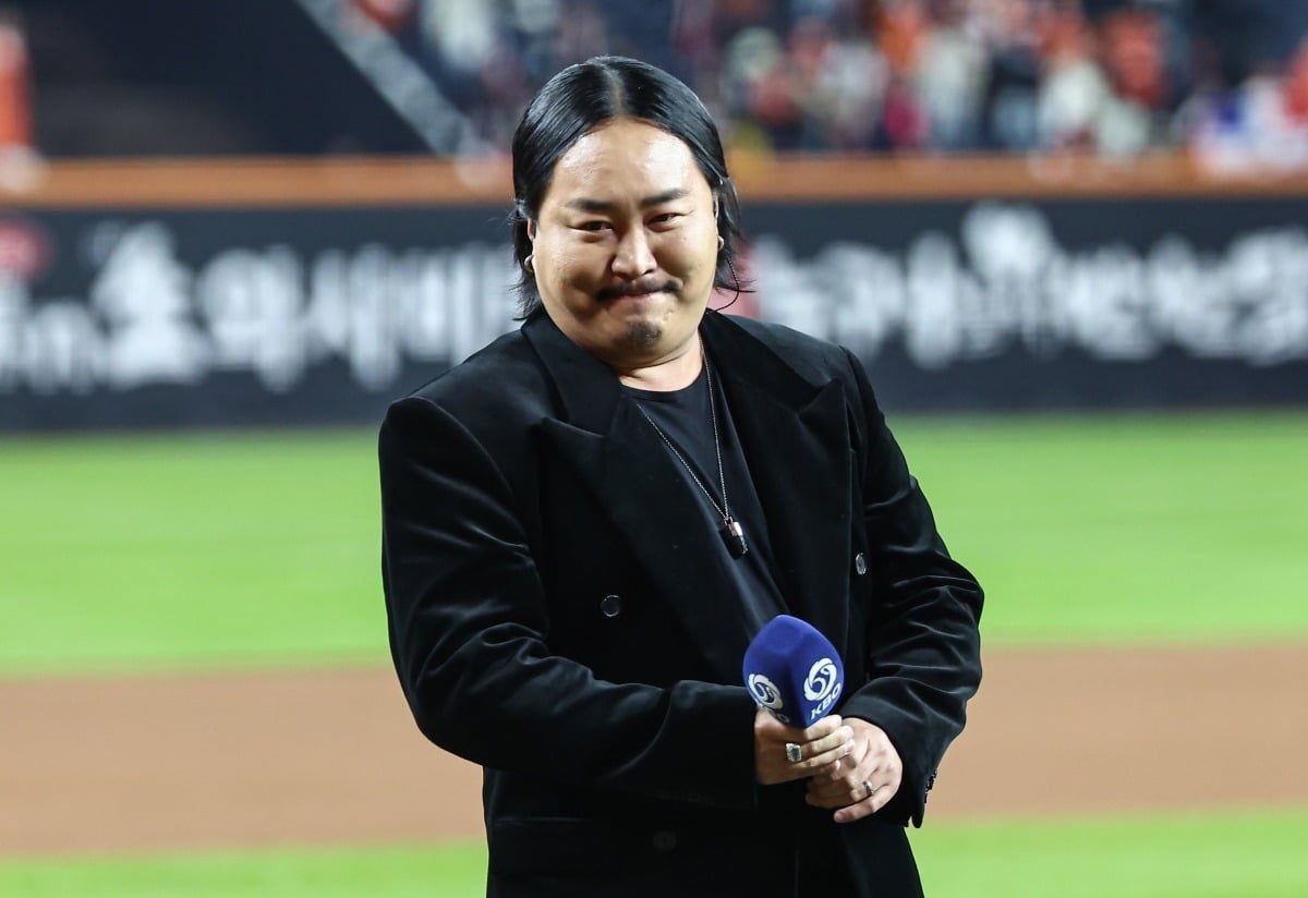 <b>조째즈</b>, 데뷔 1년도 안 돼 한남동 아파트 입성…"<b>아내</b> 눈물"