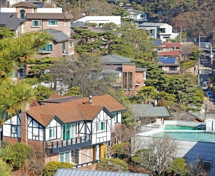 '한강 벨트' 20억 단독주택, 보유세 103만원 오른다