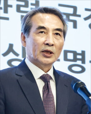 민중기 특별검사가 수사 기한이 종료된 다음날인 29일 김건희 여사 관련 각종 의혹의 최종 수사 결과를 발표하고 있다.이솔 기자