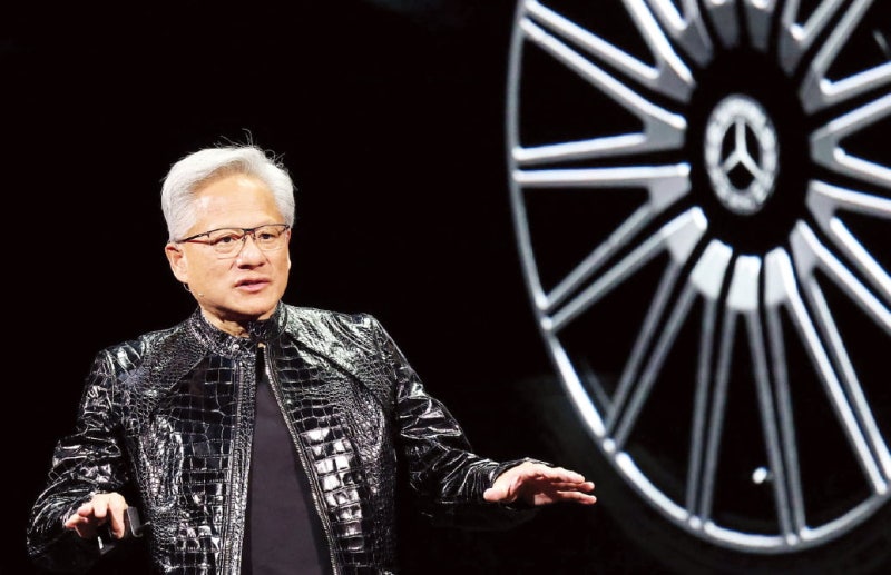 반도체·로봇·자율주행까지…'AI 대부' 젠슨 황의 마지막 퍼즐 완성