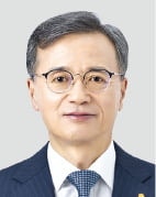차기 신협중앙회장에 고영철 "신뢰 회복…성장 기반 다질 것"