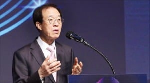 관훈클럽, 13일 이석연 초청 토론회