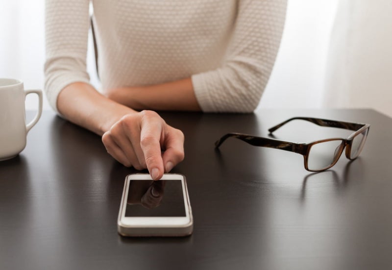 너무 싸면 의심…중고거래 피하고 제조이력 확인