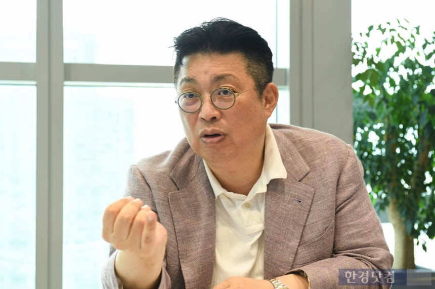 윤지호 경제평론가.사진=유채영 기자