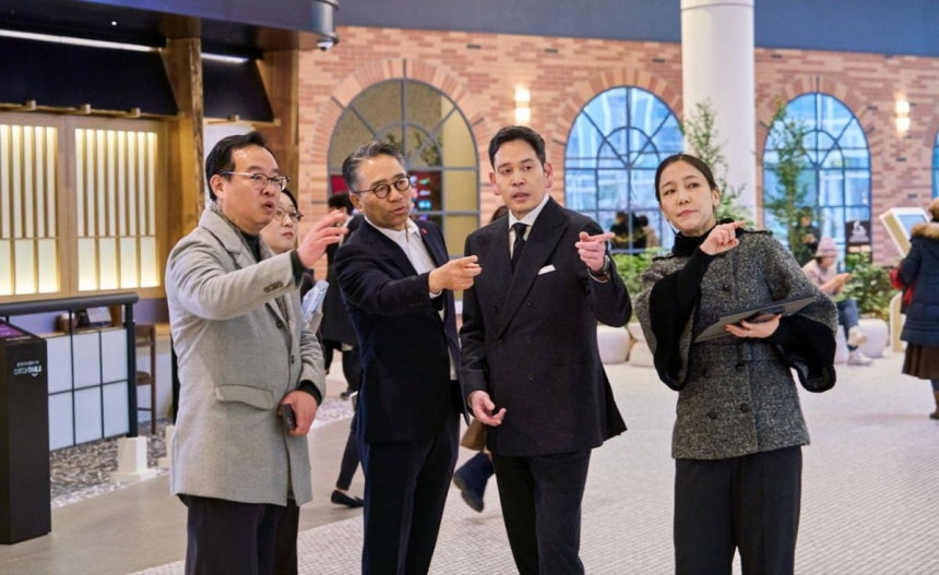 정용진 신세계 회장이 스타필드 빌리지 운정을 찾았다.사진=신세계