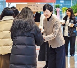 "삼양식품 명동 신사옥은 세계와 소통하는 무대"