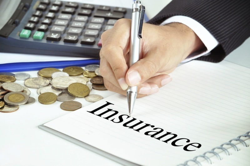 '눈덩이 수수료' 떼가는 저축성 보험…"ETF보다 투자 매력 떨어져"