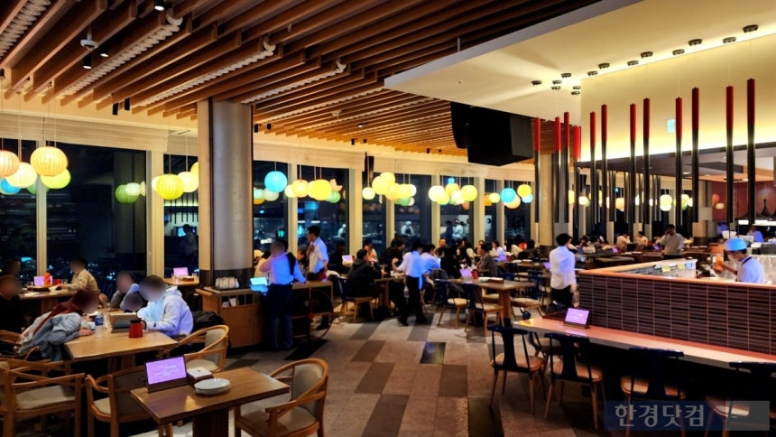 제주 드림타워 복합리조트 38층 '스카이뷰 포차'. 사진=신용현 기자