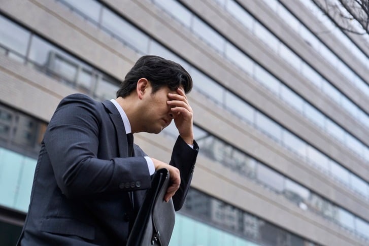 하루 만에 -60% '대참사'…6700억 물타기한 불개미 패닉 [돈앤톡]