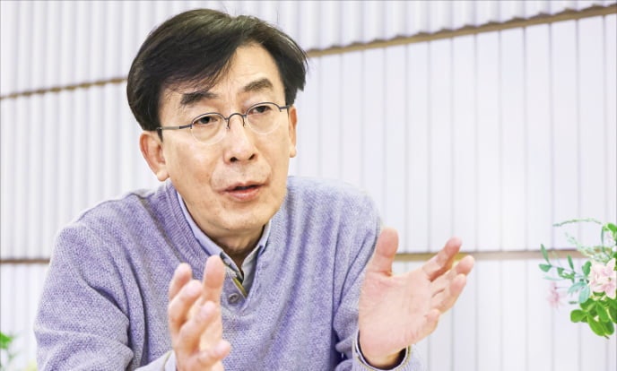 정기현 의료혁신위원장 "의료 정책은 국가 통치의 기본…정부 개입은 필수"