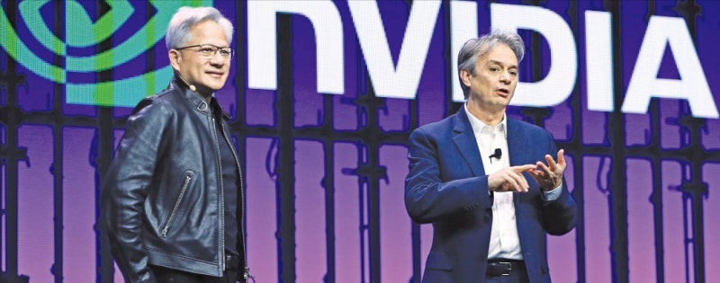 몇 번 시범 보이면 로봇이 스스로 학습…'AI 팩토리용 OS' 나온다