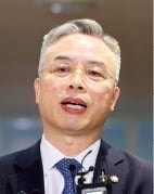 권창영 특검 "내란·계엄 가담 철저 규명"