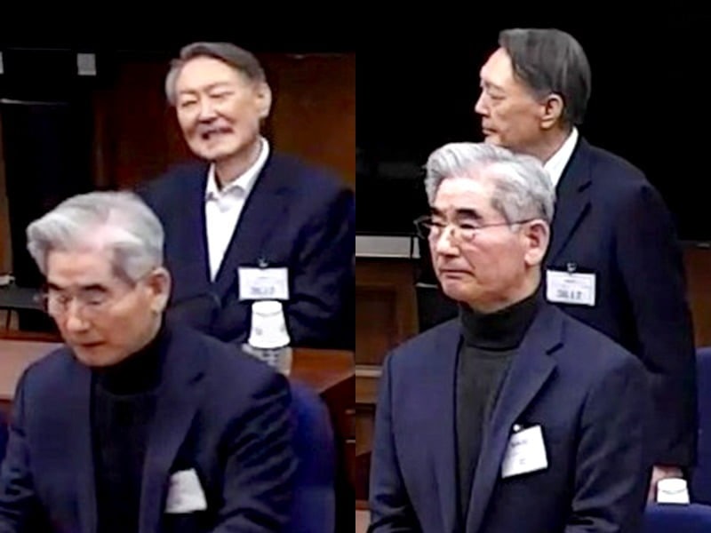 "윤 어게인" 소리에 미소…尹, 선고 순간 특검 바라보며 입술 질끈