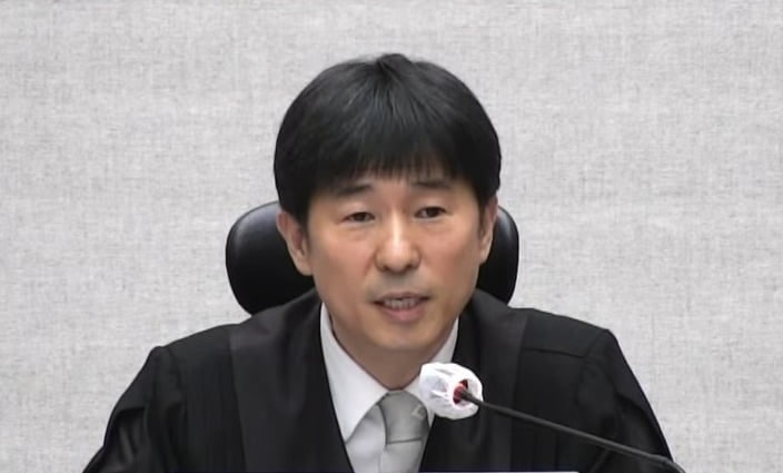 지귀연, 영국 찰스 1세 거론하며 "의회에 대한 공격은 왕도 반역죄"